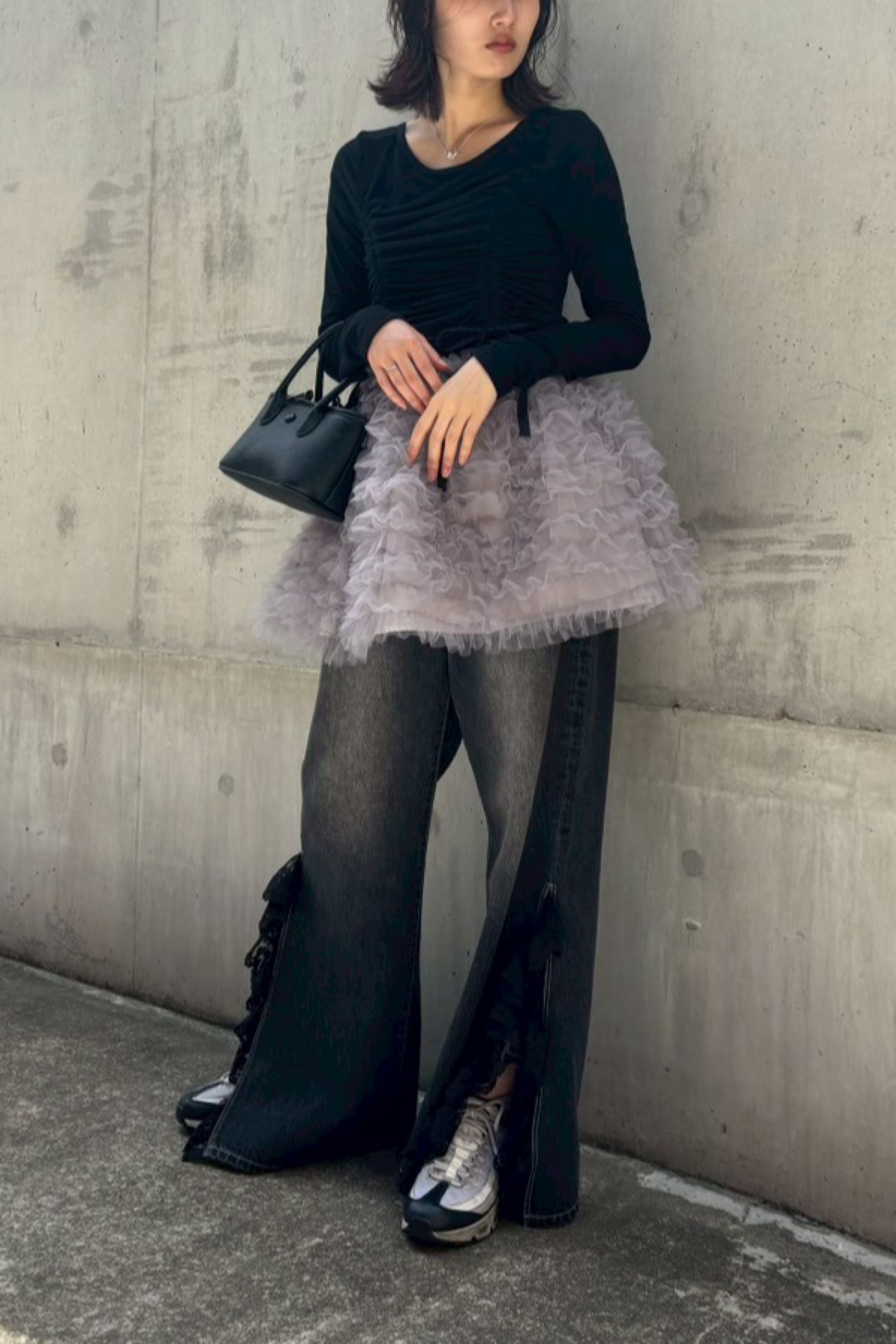 HONEY MI HONEY｜ドローストリングリブカットソー｜背中空き＆バックリボン